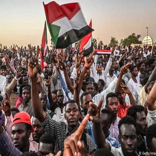 السودان : غلق كافة الطرق المؤدية إلى مقر الجيش وسط غضب الشارع