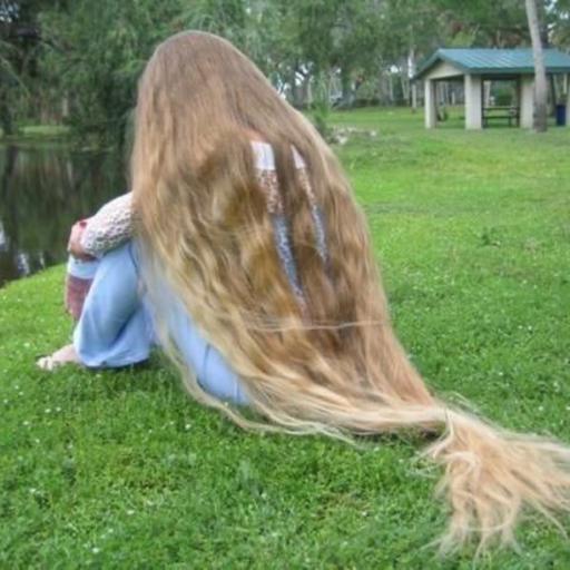 THE MAGIC OF HAIR