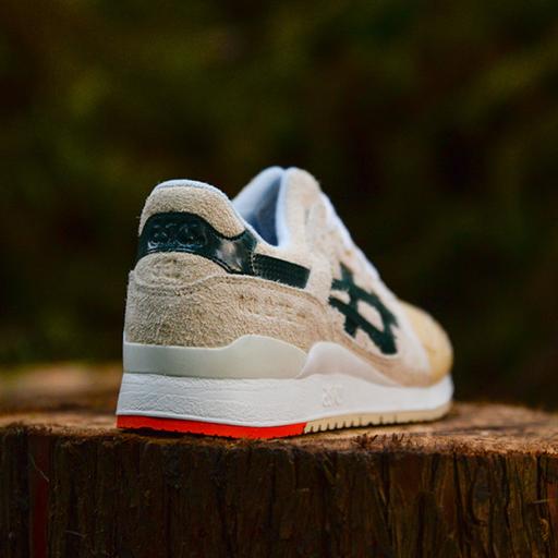 ASICS