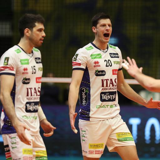 Lisinac, Lavia e Lorenzetti dopo il 3-1 a Monza in SuperLega