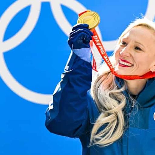 Beijing on Ice #10 - Kaillie Humphries: continuar a ganhar mesmo com outra bandeira