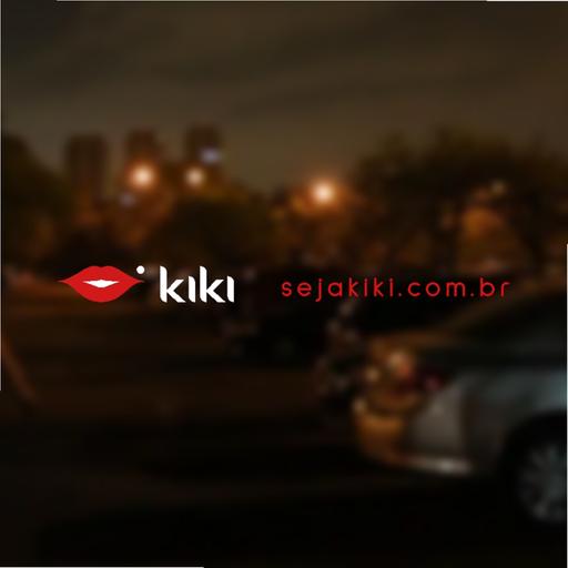 Conto lésbico | No estacionamento, sim...