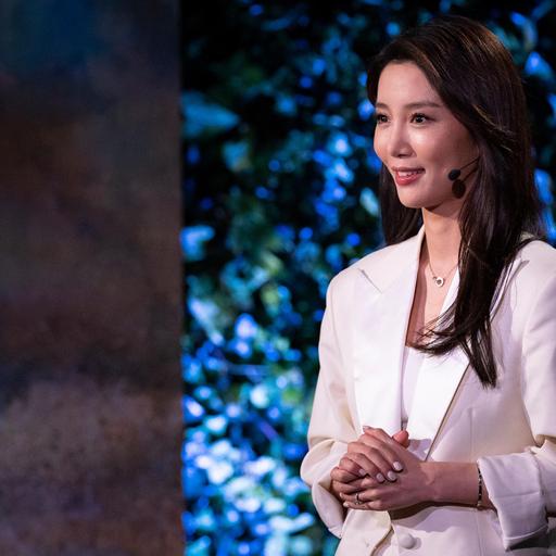 웹툰이 어떻게 영화와 TV를 바꿨을까요 | 김현미(Hyeonmi Kim)