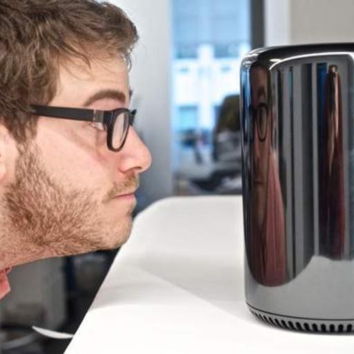 Стартовали продажи новых Mac Pro (179)