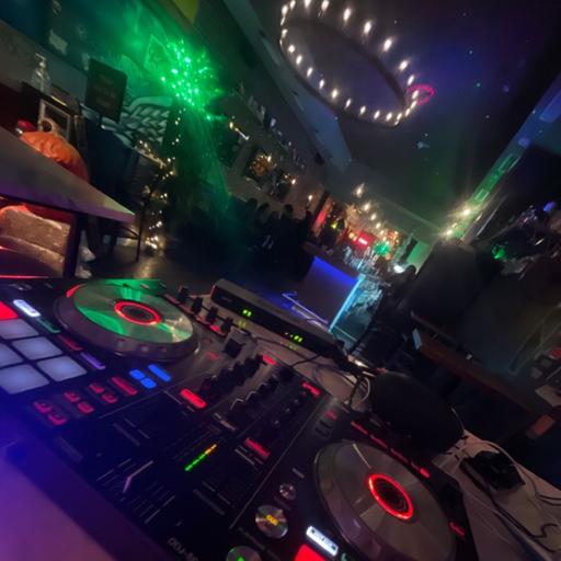 Episode 503 - Live From Counter & Bodega NYC Smoke Session Radio DJ SMOKE BLACK