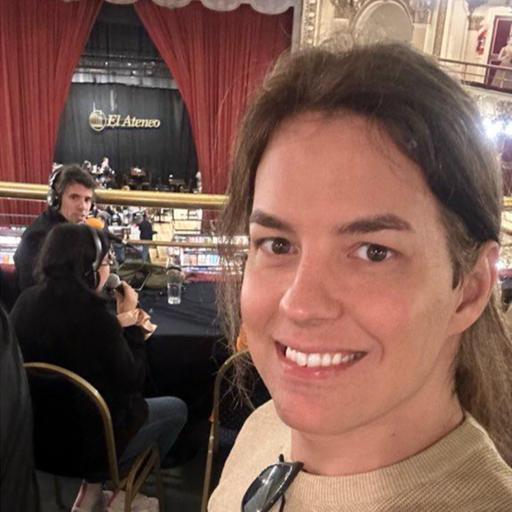 Pedro visita a Robertito Funes en la 990