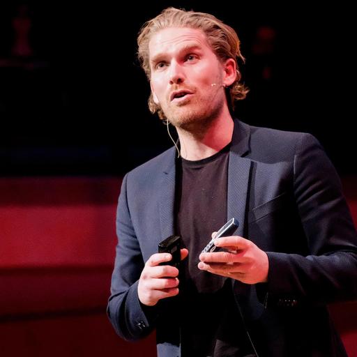 Как обойти конкуренцию, с уроком из спорта | Расмус Анкерсен