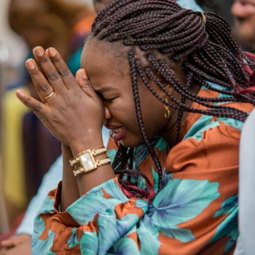 PRIÈRE POUR LE MOIS D’AVRIL