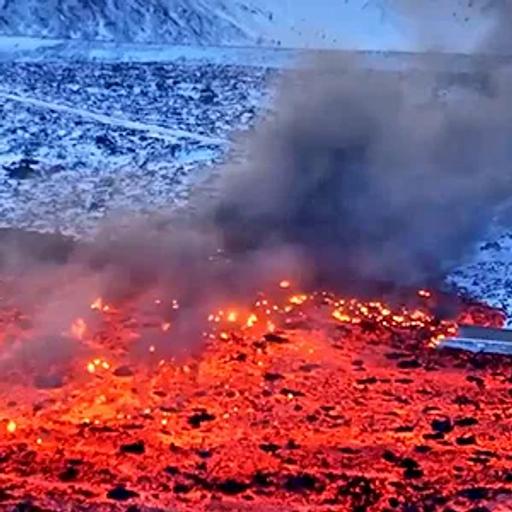 Inside Scientists' Life-Saving Prediction of the Iceland Eruption