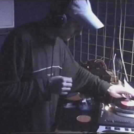 DJ Глюк (DJ Gluk) - Donk'ing Bomp'ing Vol. 303 [Pumping/Hard House] Май 2024
