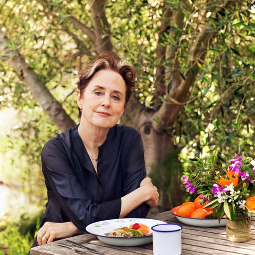 Meet Alice Waters Again