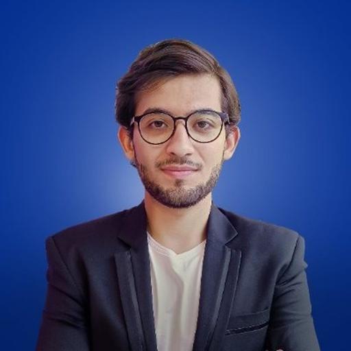 ما هو الميديا باير وكيف يُسوّق كاتب الإعلانات لنفسه: حوار مع مستشار الأعمال خالد بزماوي