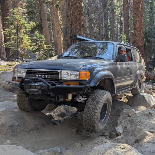 EP 231 Shaver Lake in an 80 Series