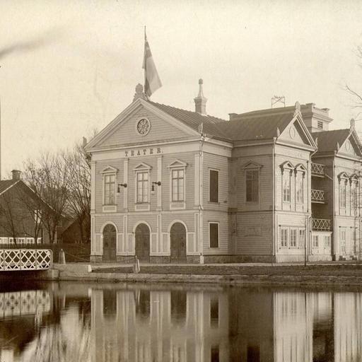 Nu rivs Borås gamla teater!