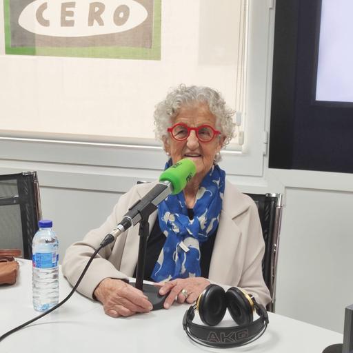 Roser Capdevila, madre de 'Las tres mellizas': "Comencé dibujando en los márgenes de un periódico porque el papel en esa época estaba muy cotizado"