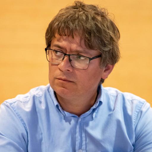 A NEMZETI IDENTITÁS ÚJRAGONDOLÁSA // Dr. Varga Szabolcs történész