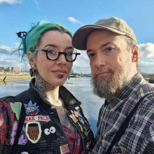 261 - Diversifying platforms, Borderline clients, Christina piercings