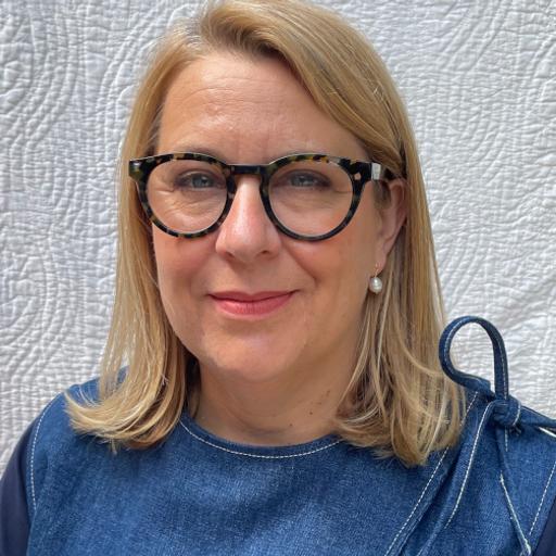 #175: The Secret History of Quilt Making with Deb McGuire