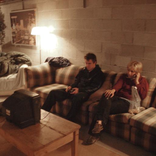 'Secret Mall Apartment' explores a rebellious art project