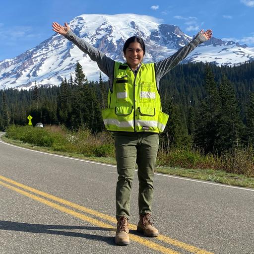 Episode 177: Isamar Escobar, on the perks of NOT being a wallflower