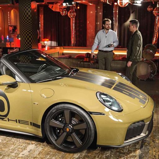 På plass i Berlin: Porsches ville påfunn
