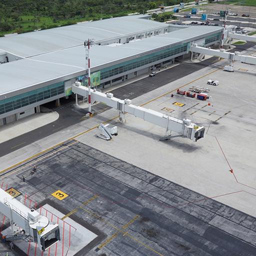 16-5: Ivestigaciones por la reparación de la pista del aeropuerto Daniel Oduber.