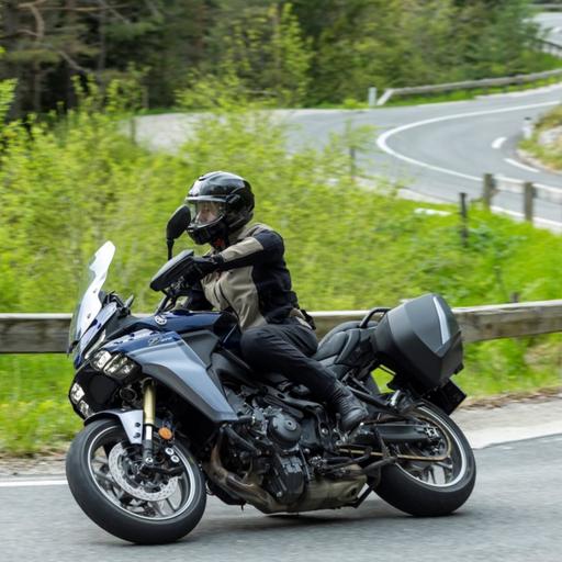 Yamaha Tracer 9 GT+ 2025: Hightech-Wunderwerk oder Spaßbremse? NastyNils testet in Slowenien