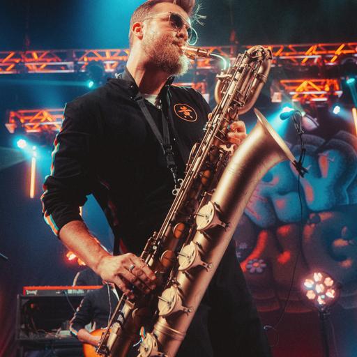 Saxophonist Dan White; Using the ‘Yes’ Mentality to Embrace Challenges, Ep 245