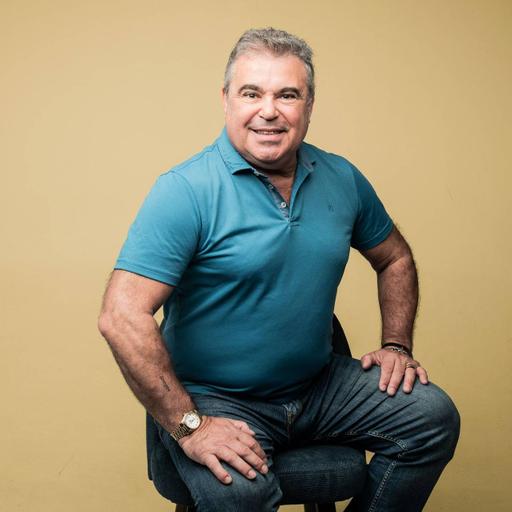 Toy: “Os comentários são cruéis, por mim não há problema, até me dá vontade de rir de alguns, mas são cruéis principalmente para a família”