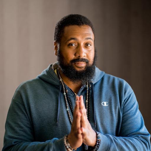 Episode 318: Reggie Hubbard: Activism/Sound/Yoga/Mindfulness/Political Strategy