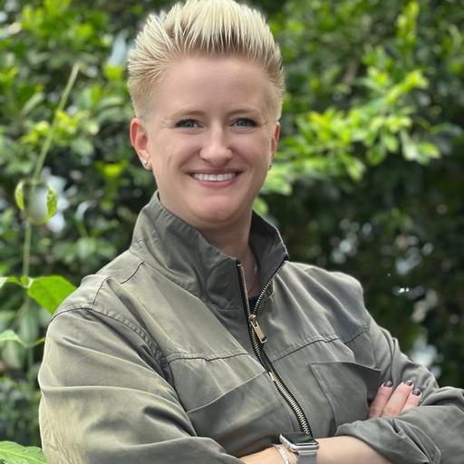 The Allplane Podcast #127: how ELeather saves airlines tons of fuel, w/Lisa Conway (Gen Phoenix)
