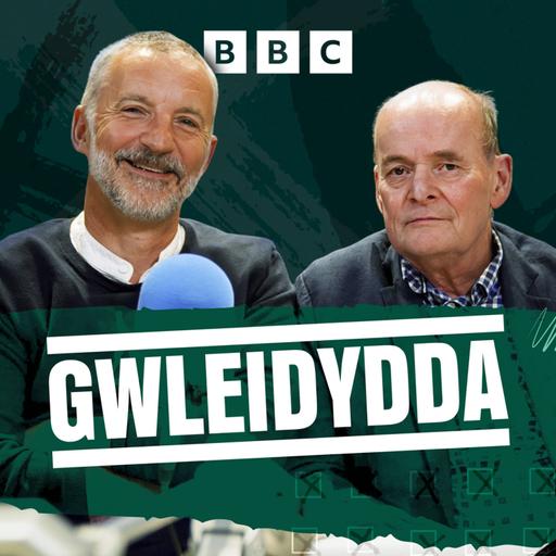 Blwyddyn o boen i Starmer?
