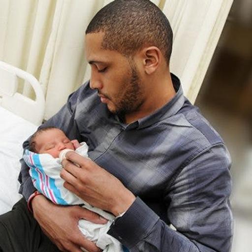 How Dads Can Bond with a Breastfed Baby