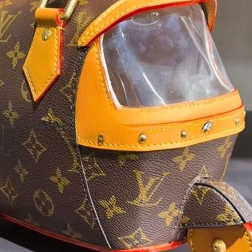 Malishka Finds Out: Bag Mehenga Ya Auto?