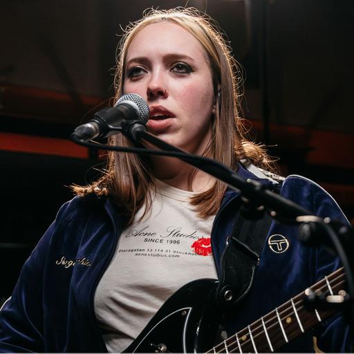 Soccer Mommy covers Pavement's 'Gold Soundz' for Like A Version