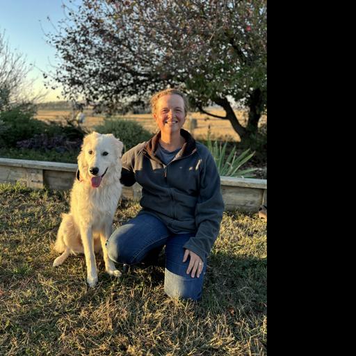 Episode 289 - guardian livestock dogs with Dr Linda Van Bommel