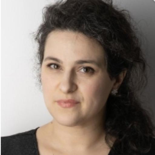 #100_Laura, l'auto-édition