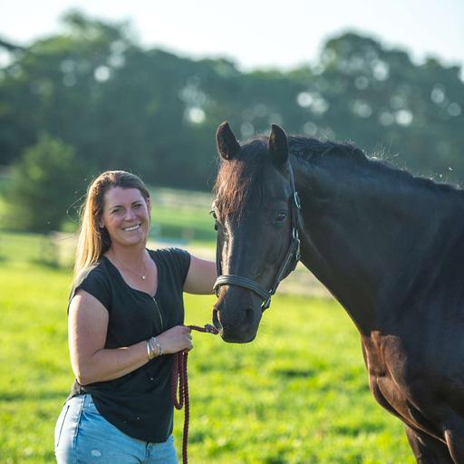Jaclyn Burke - 3* Eventer