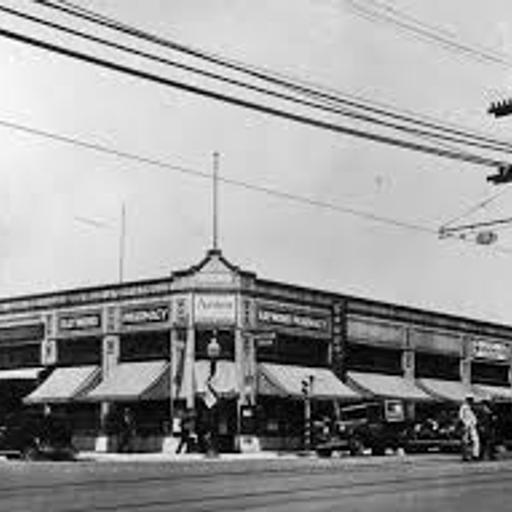62. Fair Oaks Pharmacy, Pasadena, CA