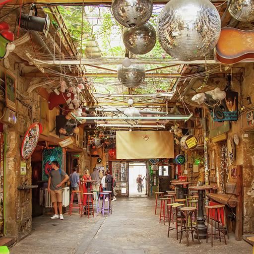 Tall Stories 470: Szimpla Kert, Budapest