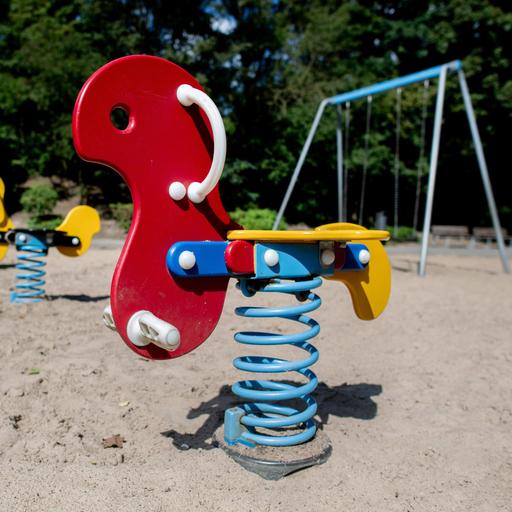 Spielplatz - Vom Sandhaufen zur Kletterlandschaft