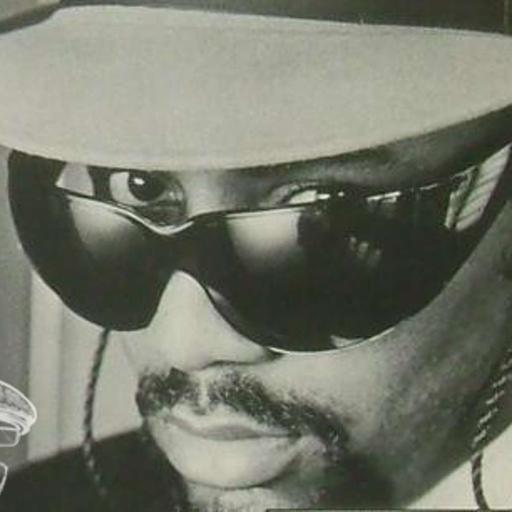 REST IN PEACE HITMAN HOWIE TEE: A DJ INNOVATOR