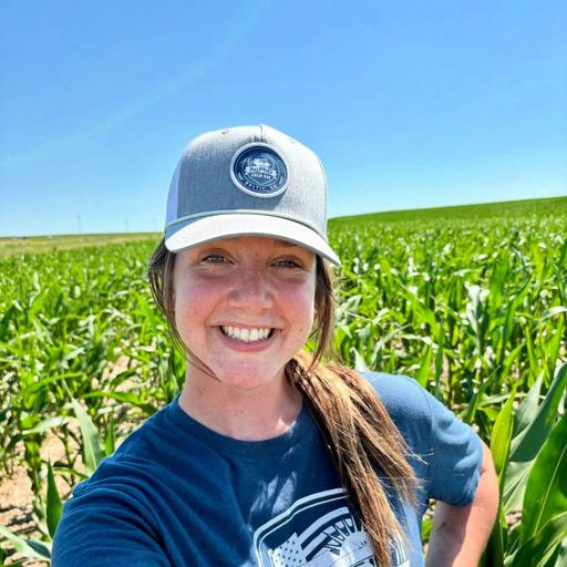 231: The REAL Farm Traveler - Ag with Emma