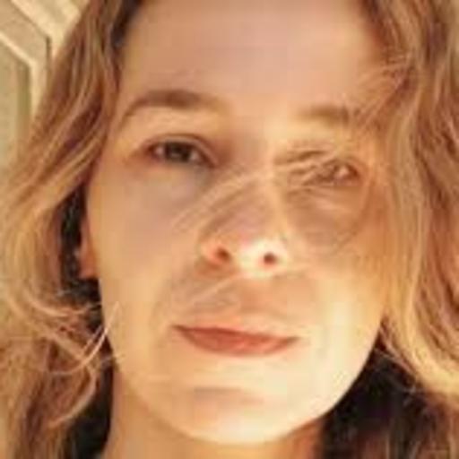 Poemas para o Verão: Michaela Schmaedel lê Miguel-Manso