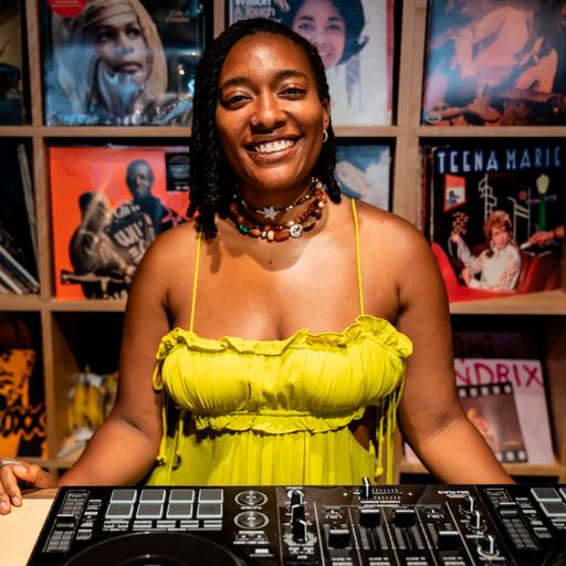 This Adams Morgan social club gives artists from the D.C. region a place to shine