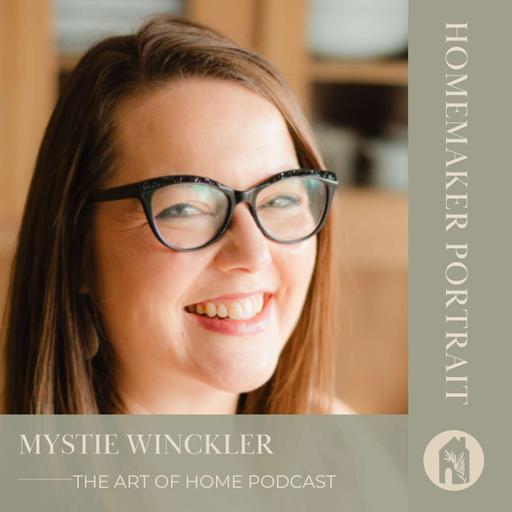 Homemaker Portrait | Mystie Winckler