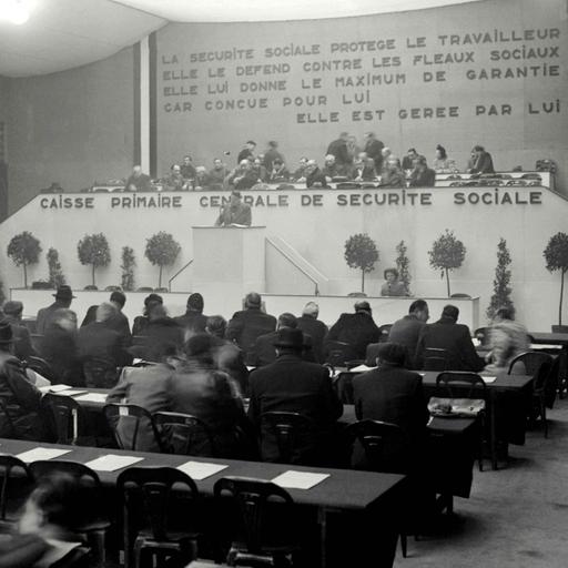 (1/2) 1945, création de la sécurité sociale : un projet de protection sociale universelle
