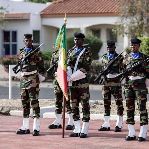 Jahrzehnte nach Ende der Kolonialzeit - Warum Frankreichs Militär Afrika verlässt