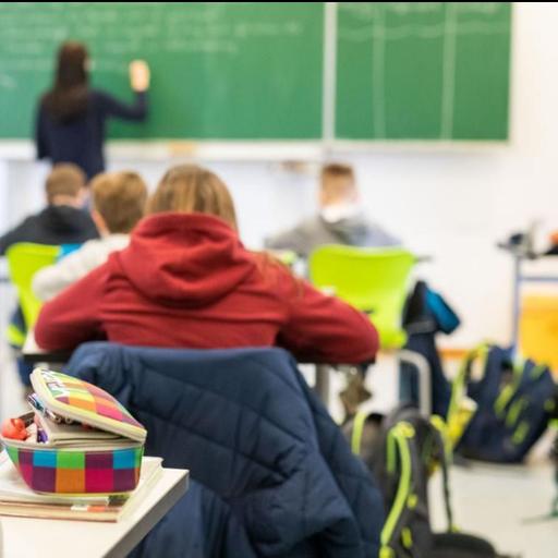 „Pro und Contra Spezial: Der große Schulgipfel mit Minister Wiederkehr“