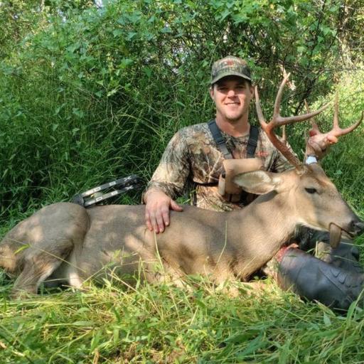 Mid-Atlantic Outdoorsmen - What's In Our Bowhunting Packs
